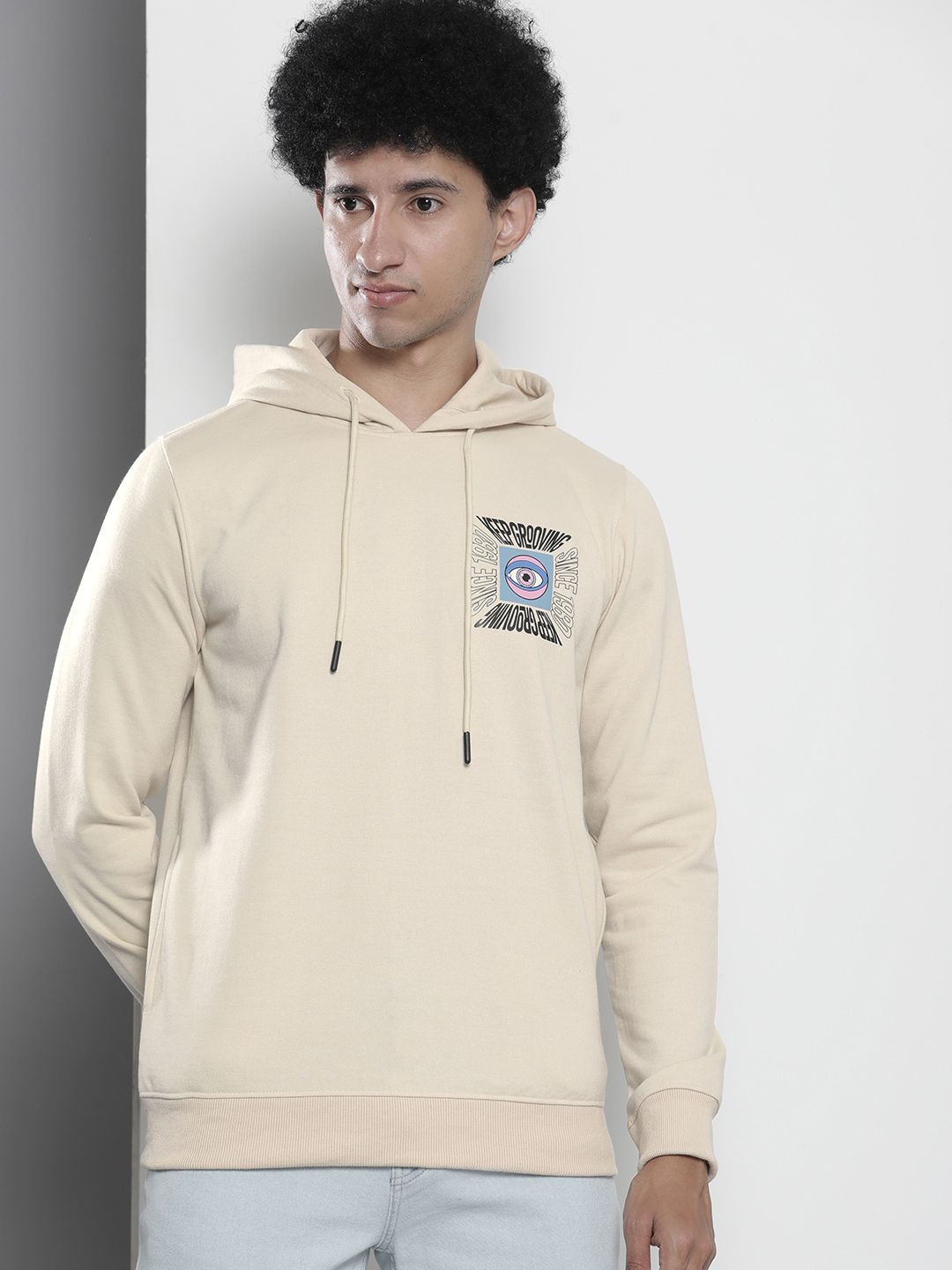 The Indian Garage Co Men Off White Printed Hooded Sweatshirt