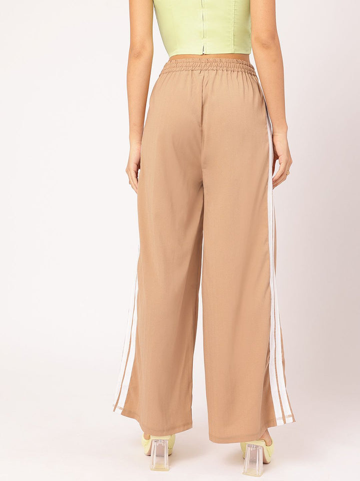 DressBerry Women Street Savvy Bold Lines High-Rise Parallel Trousers