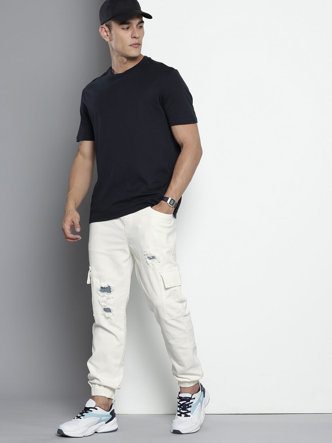 The Indian Garage Co. Men Distressed Stretchable Jogger Jeans