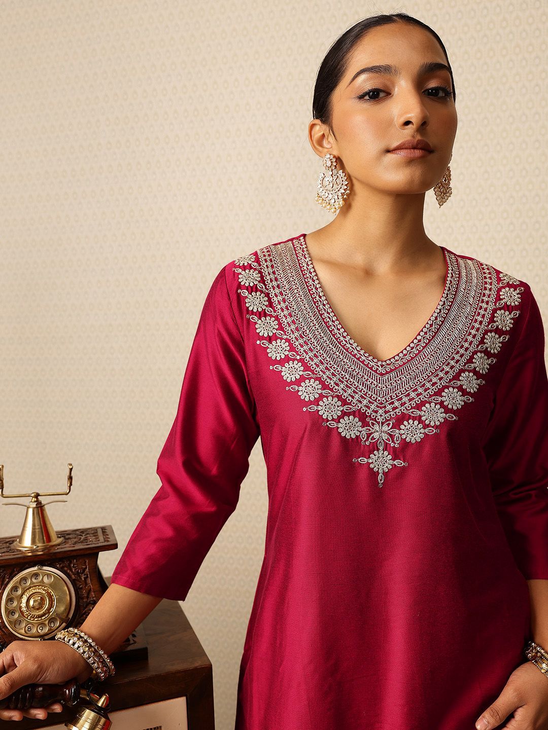 House of Pataudi V-Neck Embroidered Rozana Kurta