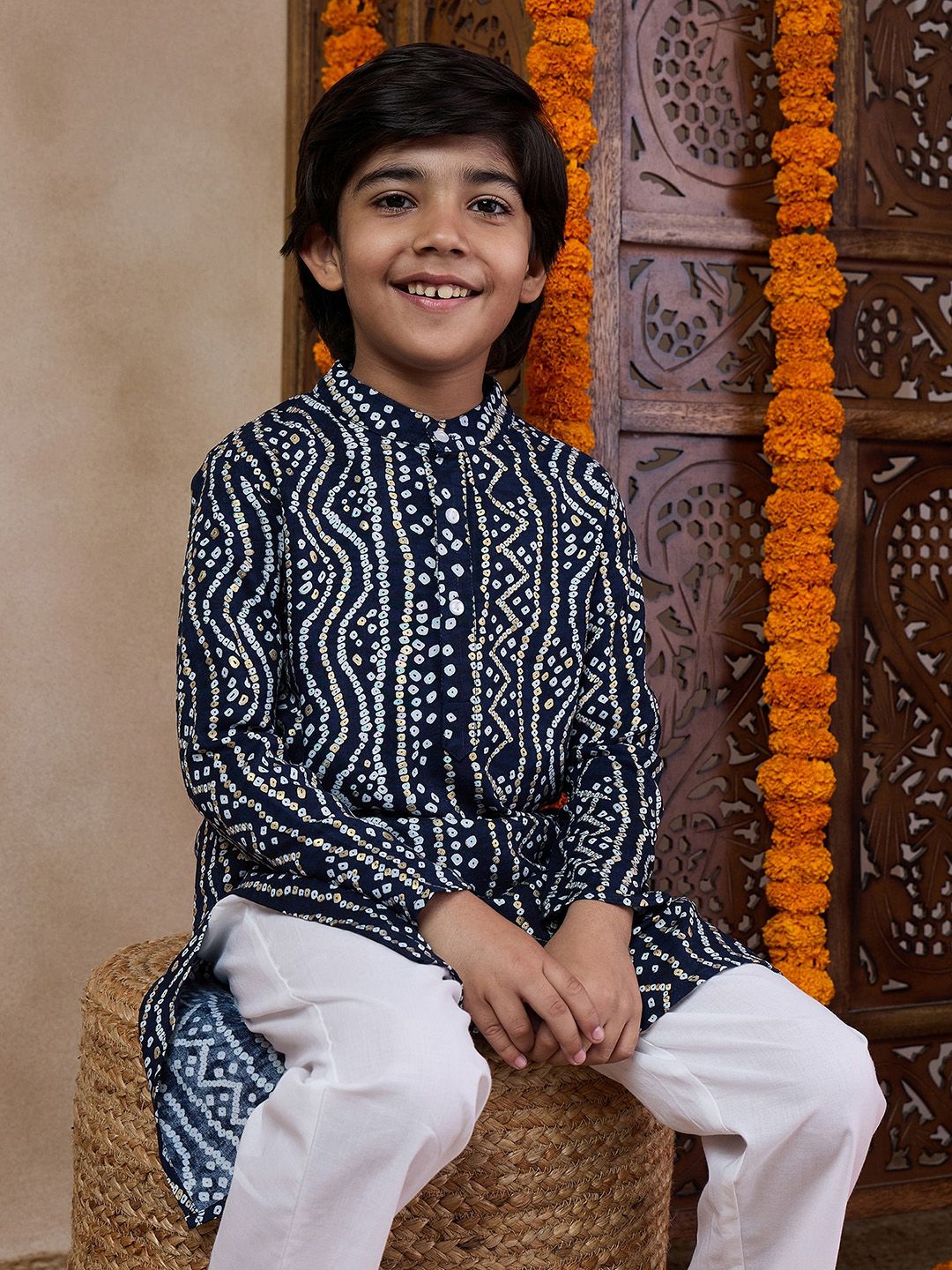 pspeaches Boys Bandhani Printed Band Collar Kurta with Pyjamas