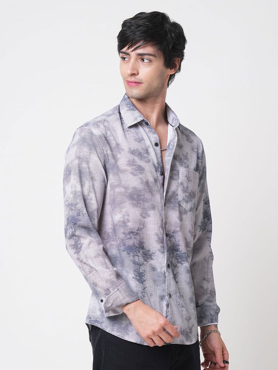 VASTRADO Men Classic Slim Fit Opaque Printed Casual Shirt