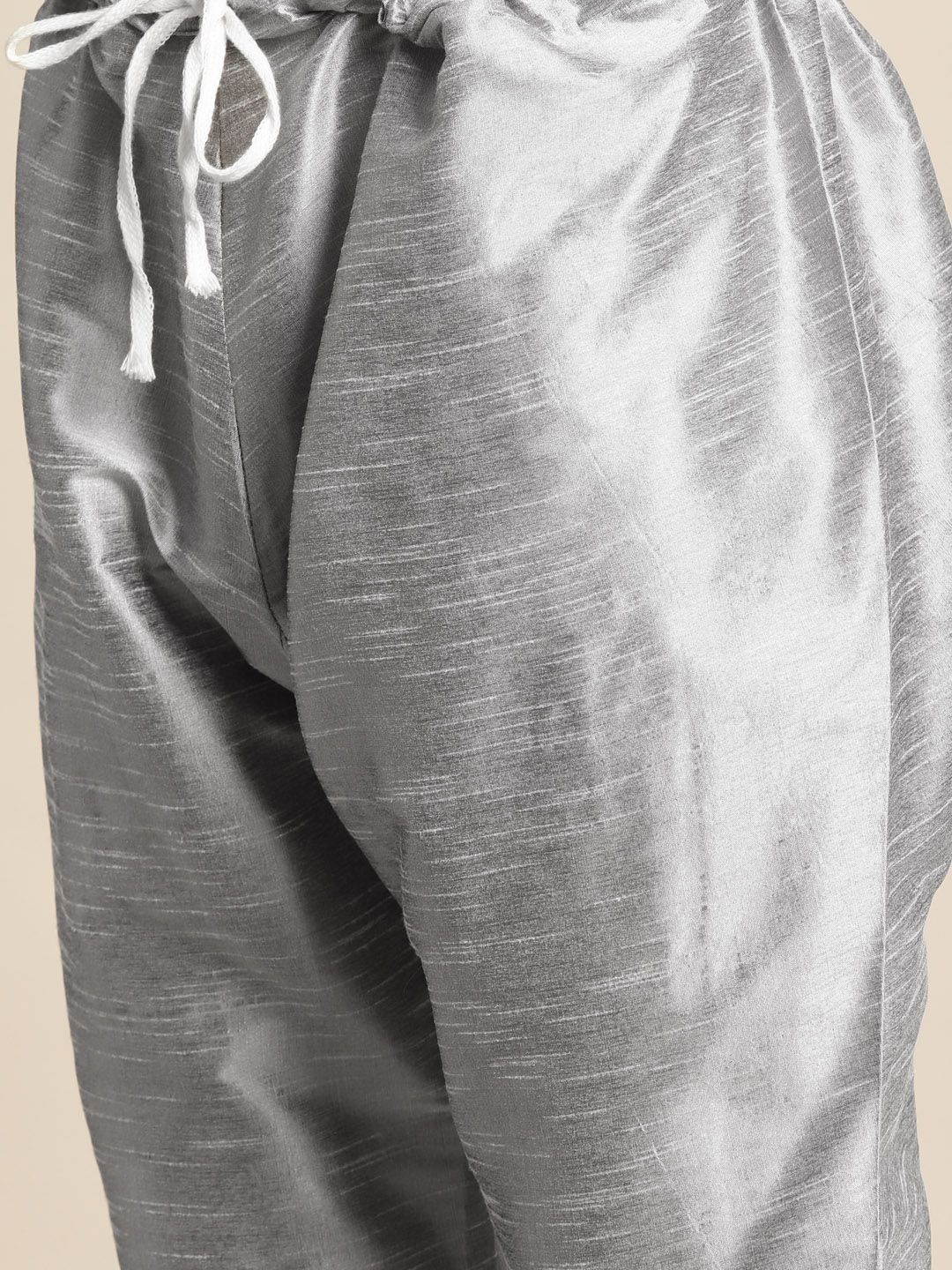 SOJANYA Kurta Solid Lelaki dengan jaket Churidar & Mirror Work