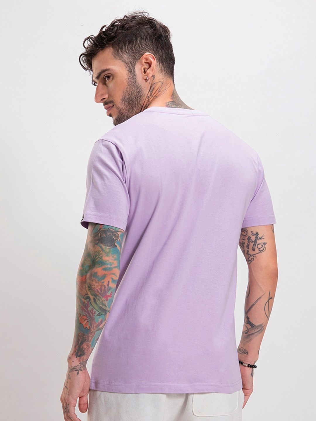 Bewakoof Men Round Neck Cotton T-shirt