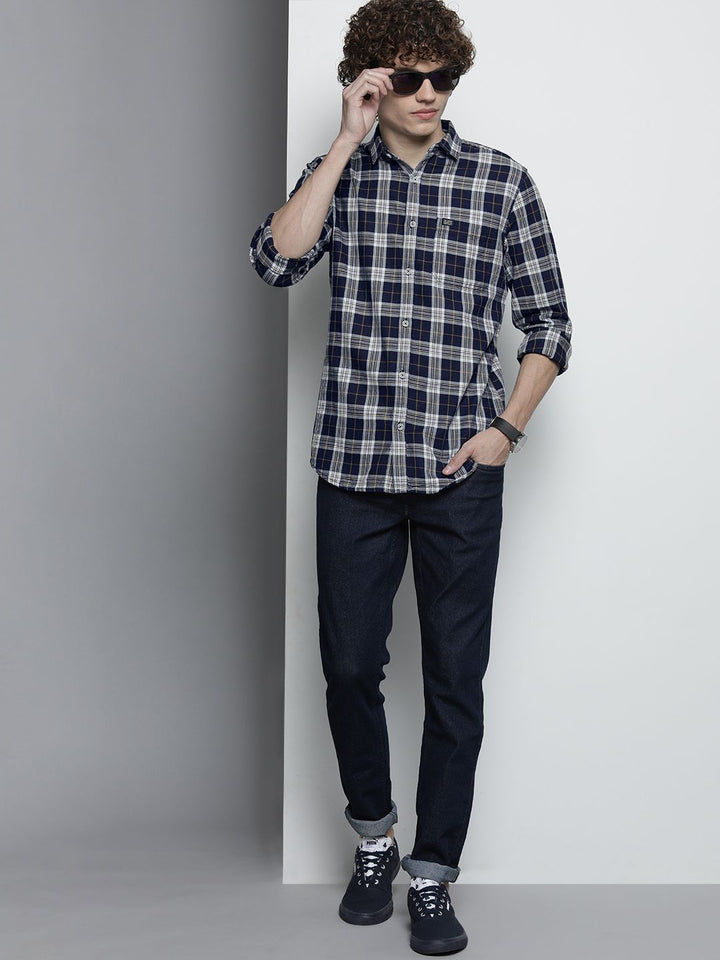 The Indian Garage Co Men Navy Blue & White Checked Casual Shirt