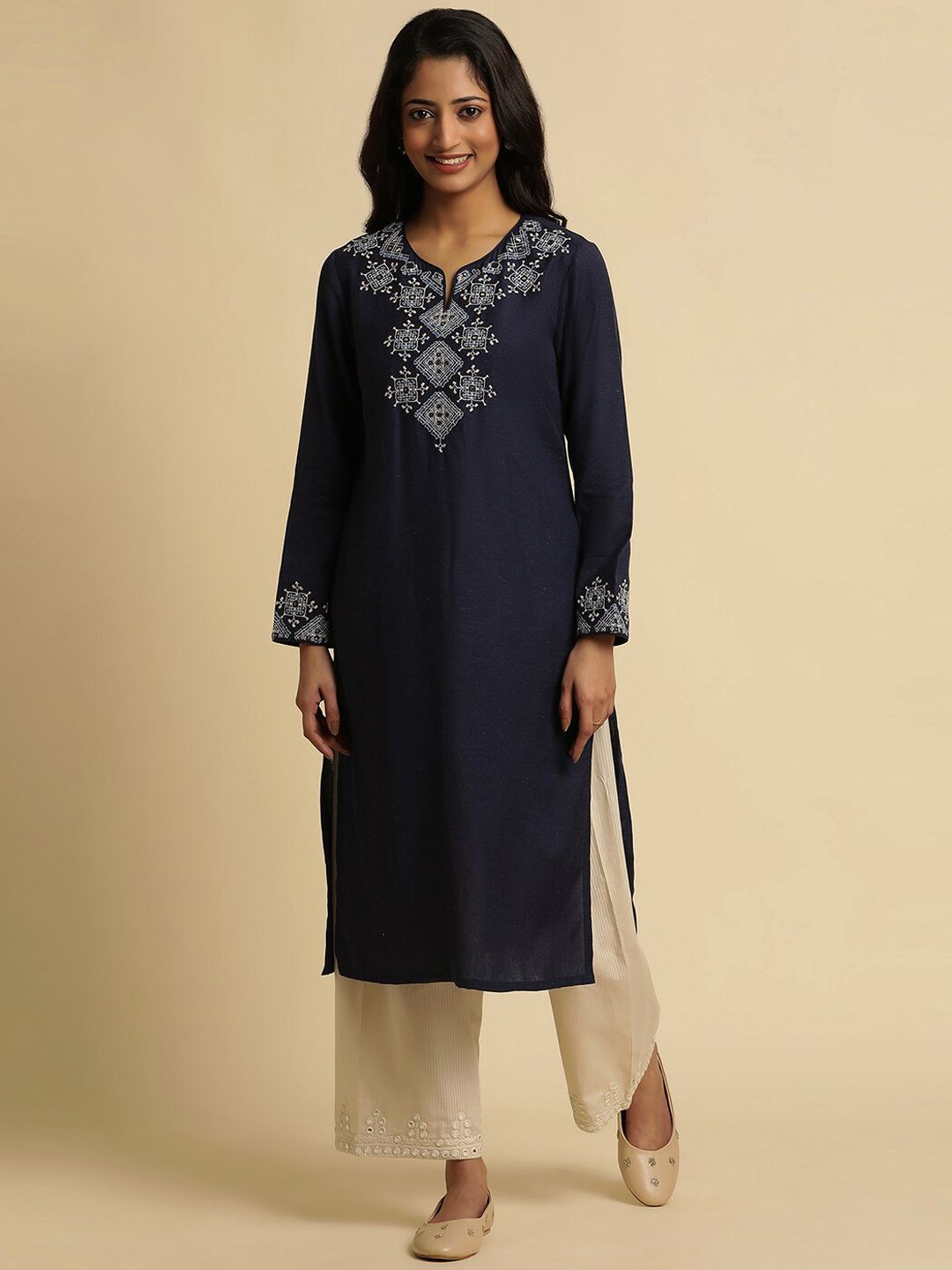 W Geometric Yoke Design Regular Sleeves Mirror Work Kurta