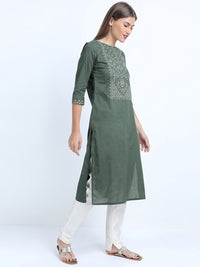 Vishudh Women Green Ethnic Motifs Yoke Design Kurta