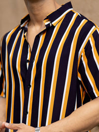 Powerlook Men Vertical Striped Spread Collar Casual Shirt