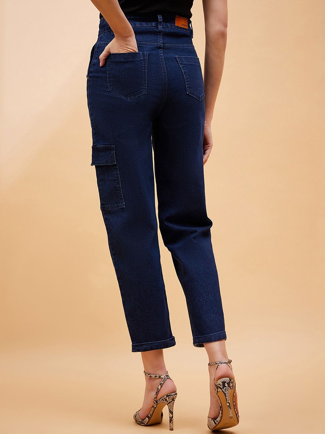 SASSAFRAS BASICS Women Carrot Mom Fit Low Distress Cotton Jeans