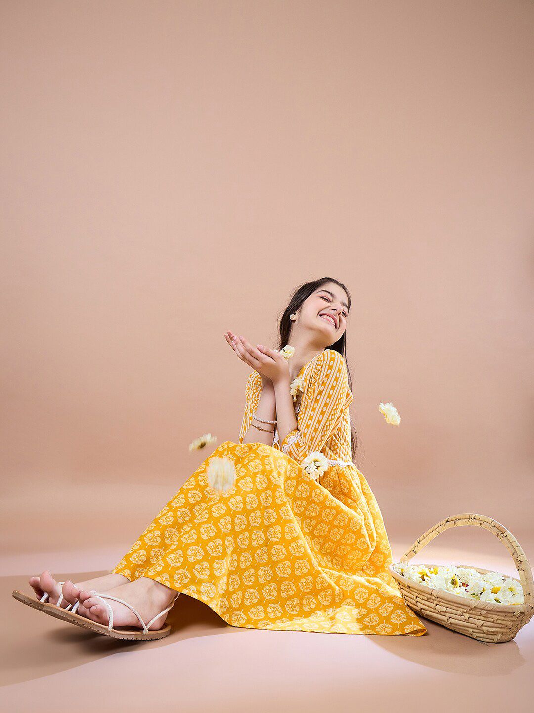 pspeaches Girls Ethnic Motifs Print Cotton V-Neck A-Line Midi Dress