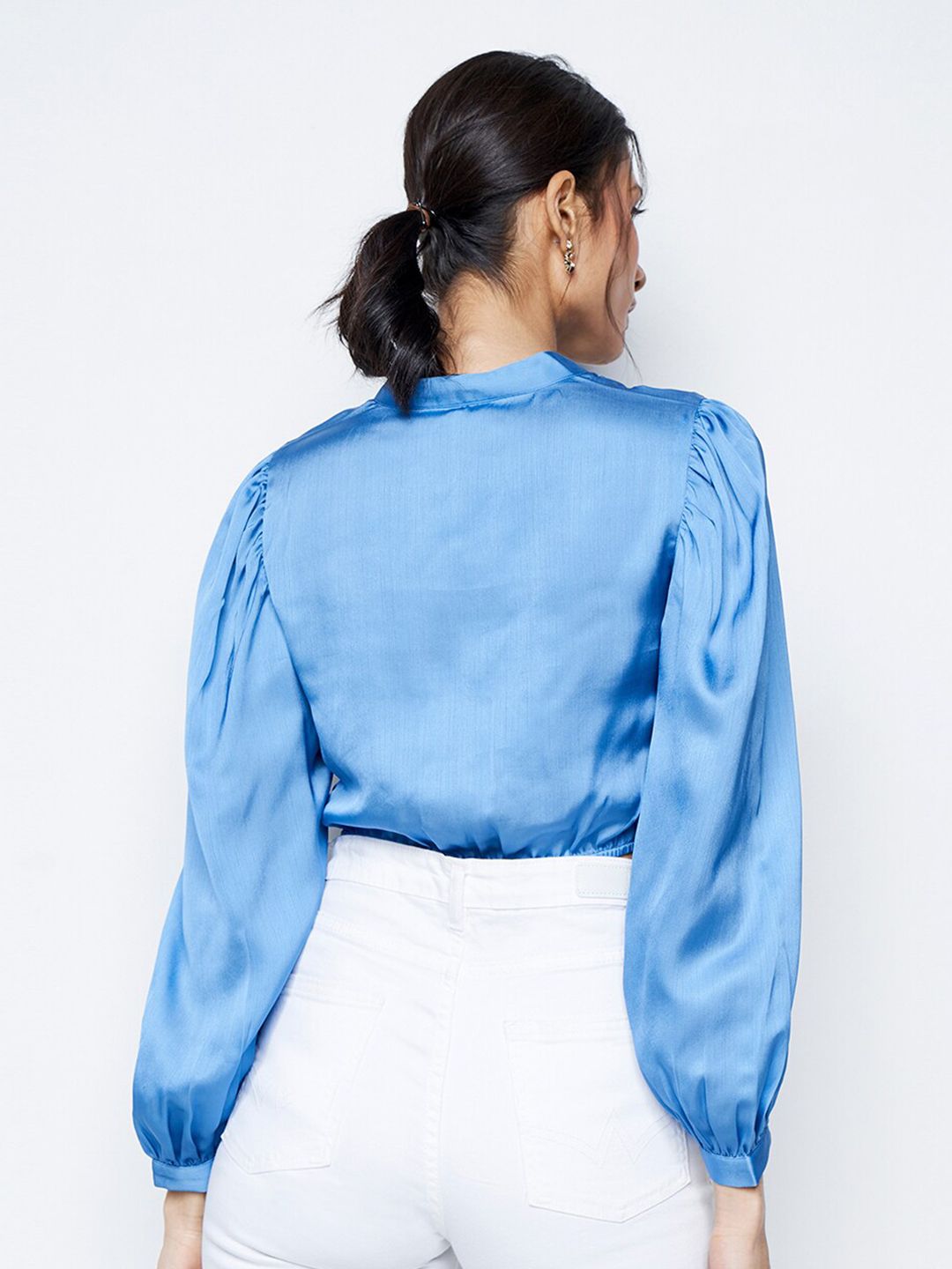 AND Floral Printed Mandarin Collar Cuffed Sleeves Regular Crop Top