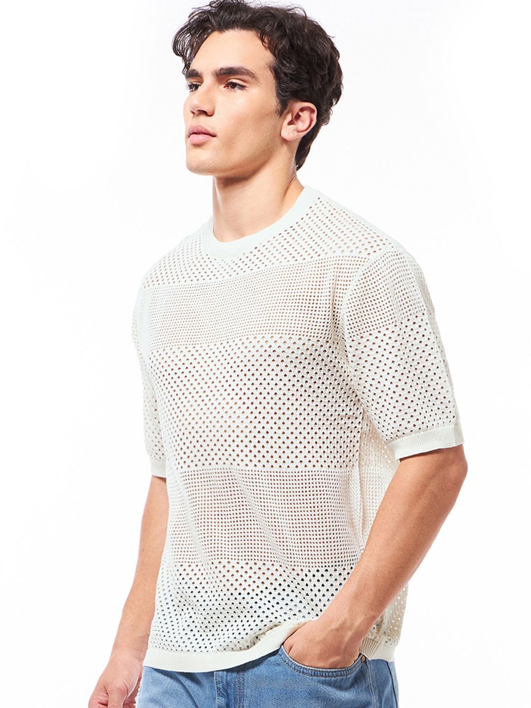 Bewakoof Pure Cotton Gardenia Regular Fit Flatknit T-shirt