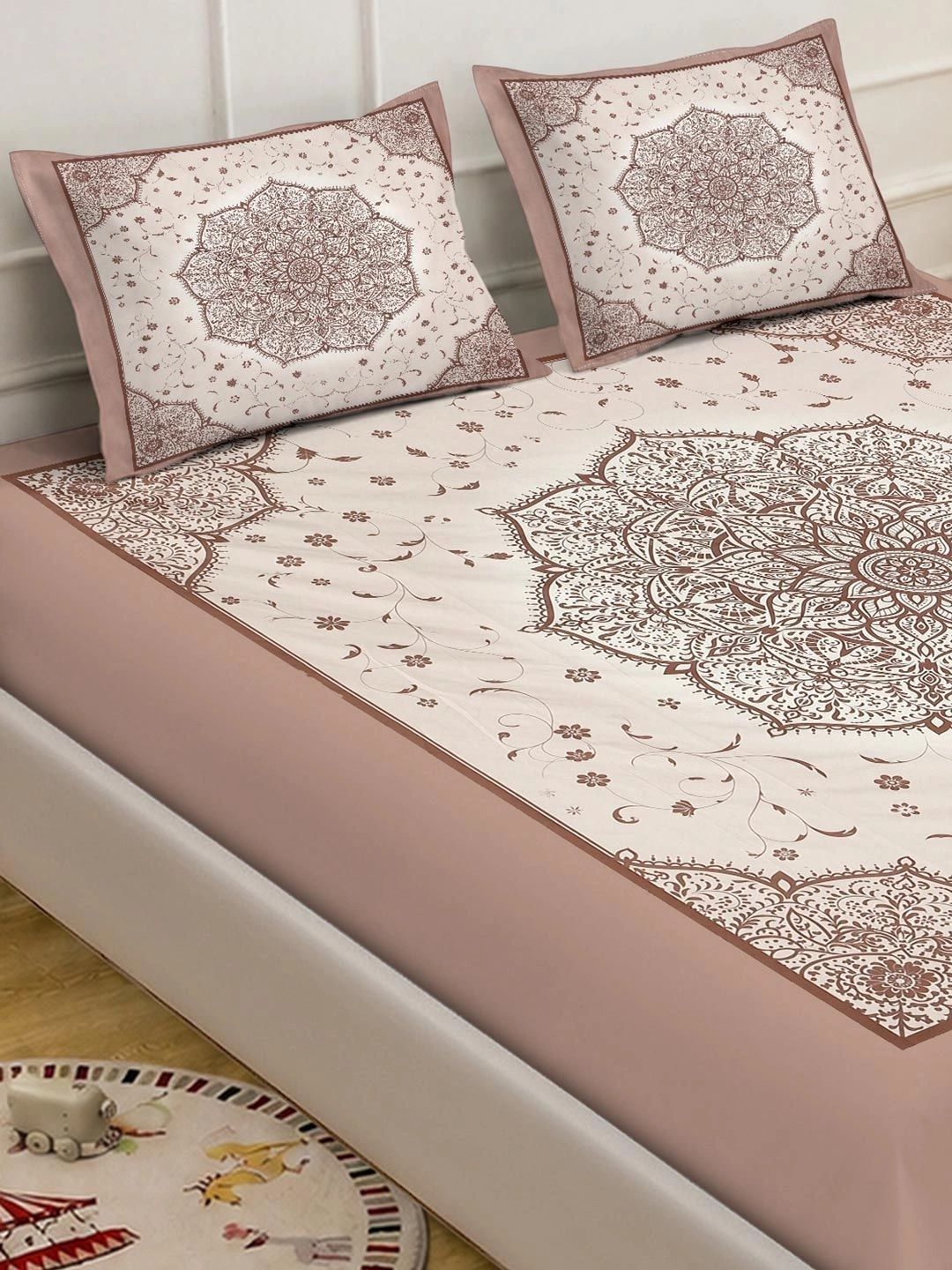 Moda Rapido X KLOTTHE Cream-Coloured & Brown Floral 400 TC King Bedsheet with 2 Pillow Covers