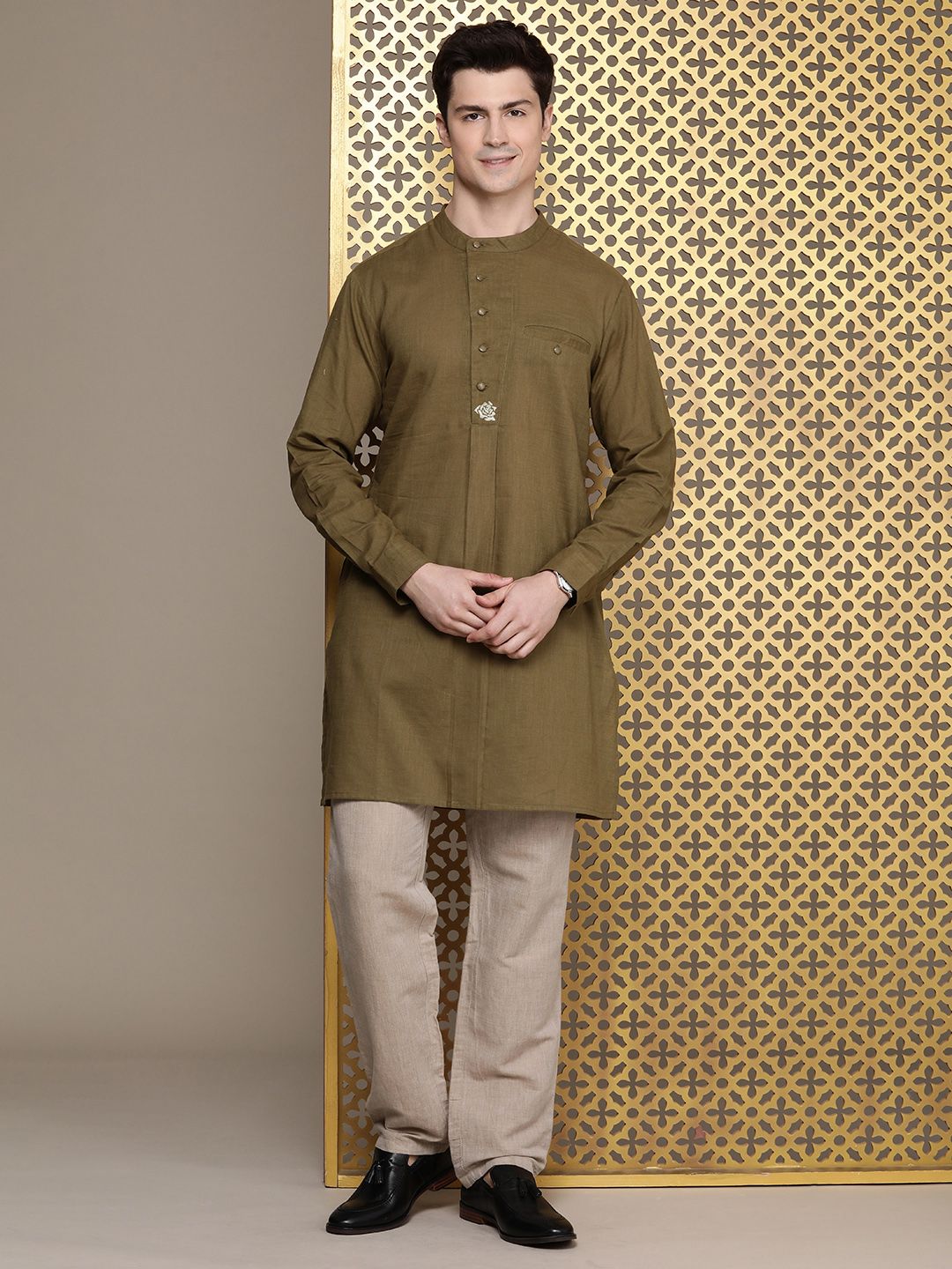 House of Pataudi Pure Cotton Solid Rozana Kurta