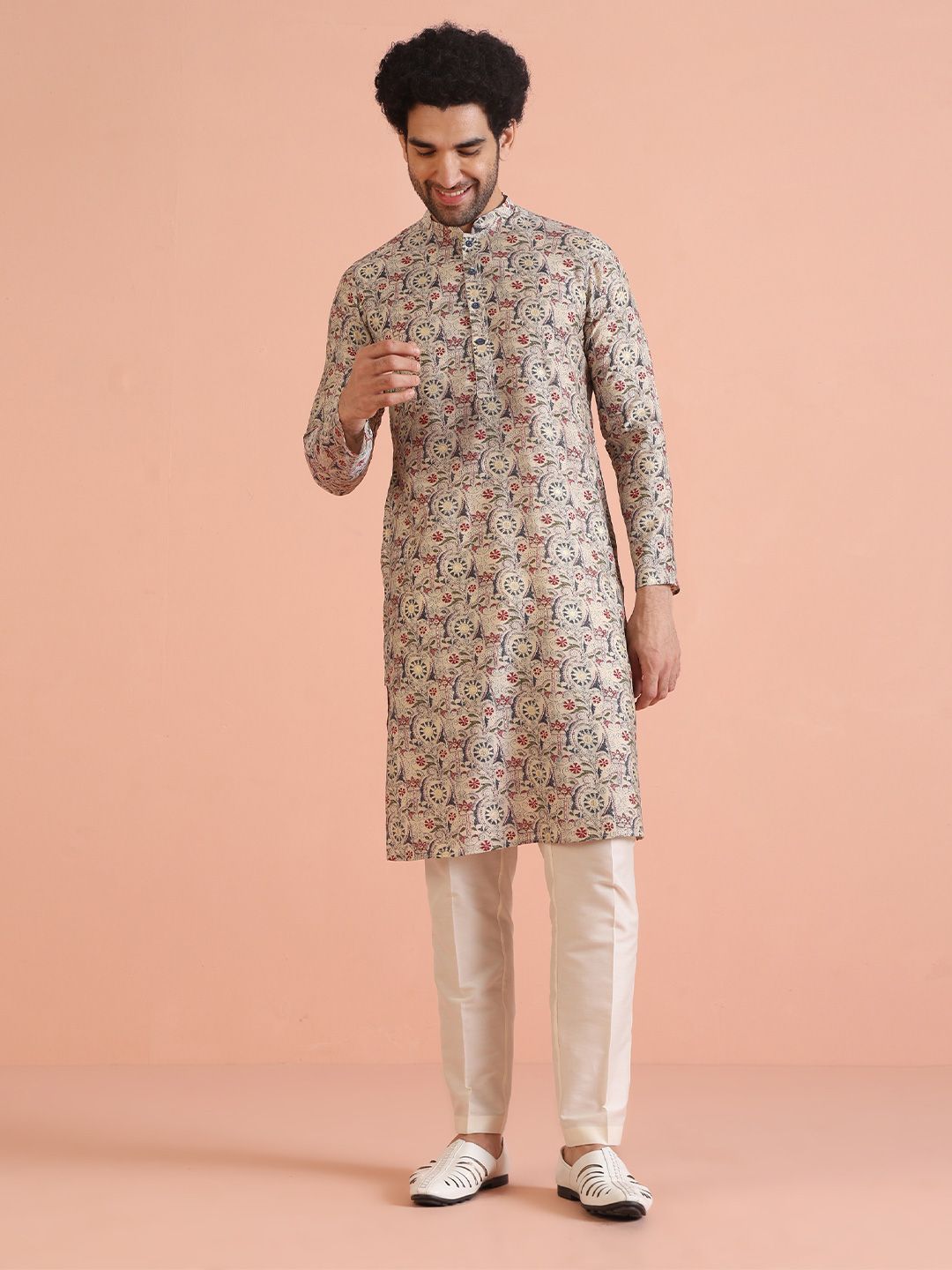 KISAH Ethnic Motifs Printed Regular Kurta with Trousers