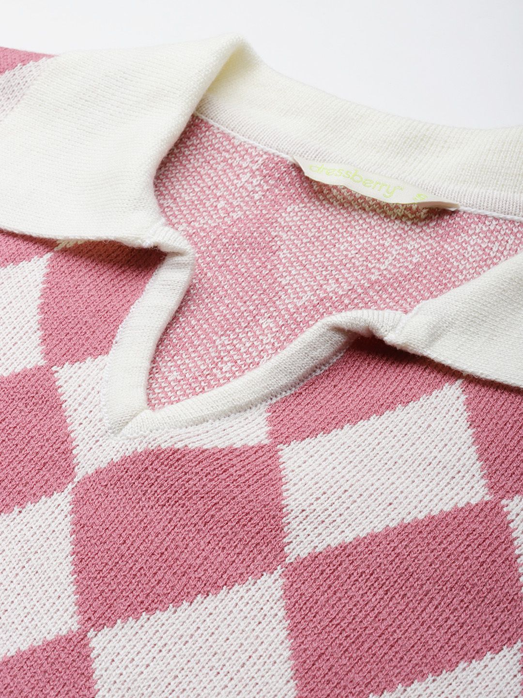 DressBerry Checked Spread Collar Pullover