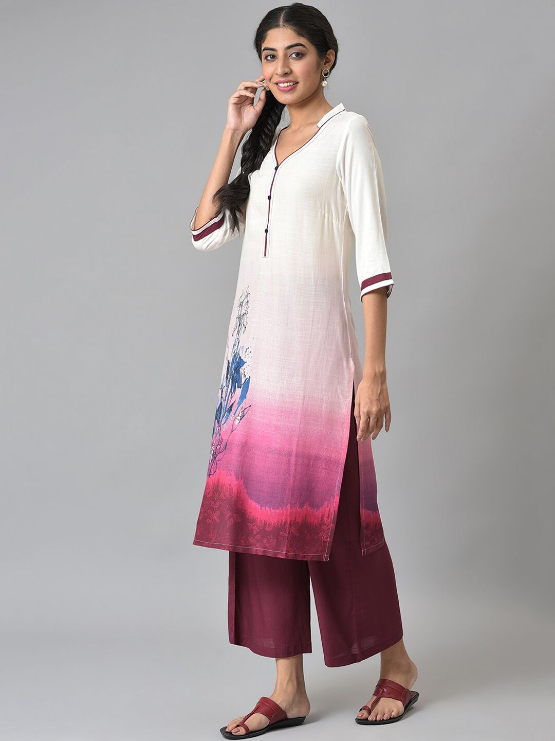 AURELIA Women White Floral Printed Kurta with Palazzos