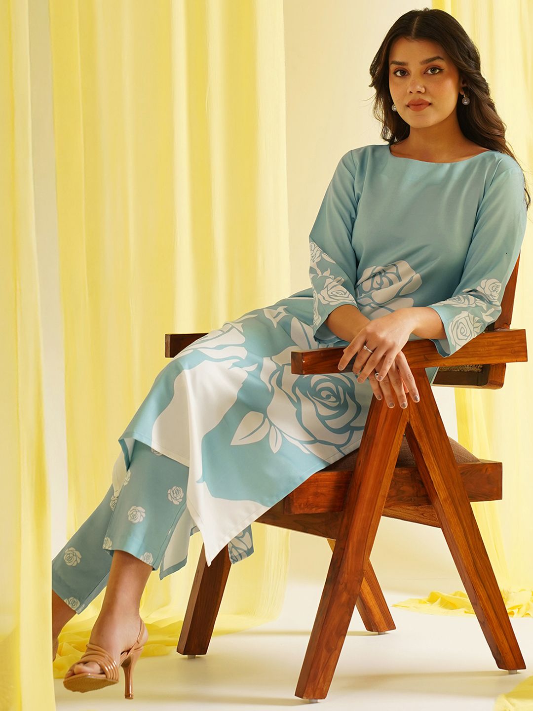 KALINI Women Floral Printed Regular Kurta with Trousers