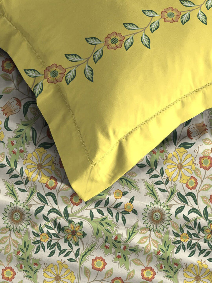 MYTRIDENT Beige  White Floral Pure Cotton 144 TC Queen Bedsheet With 2 Pillow Covers