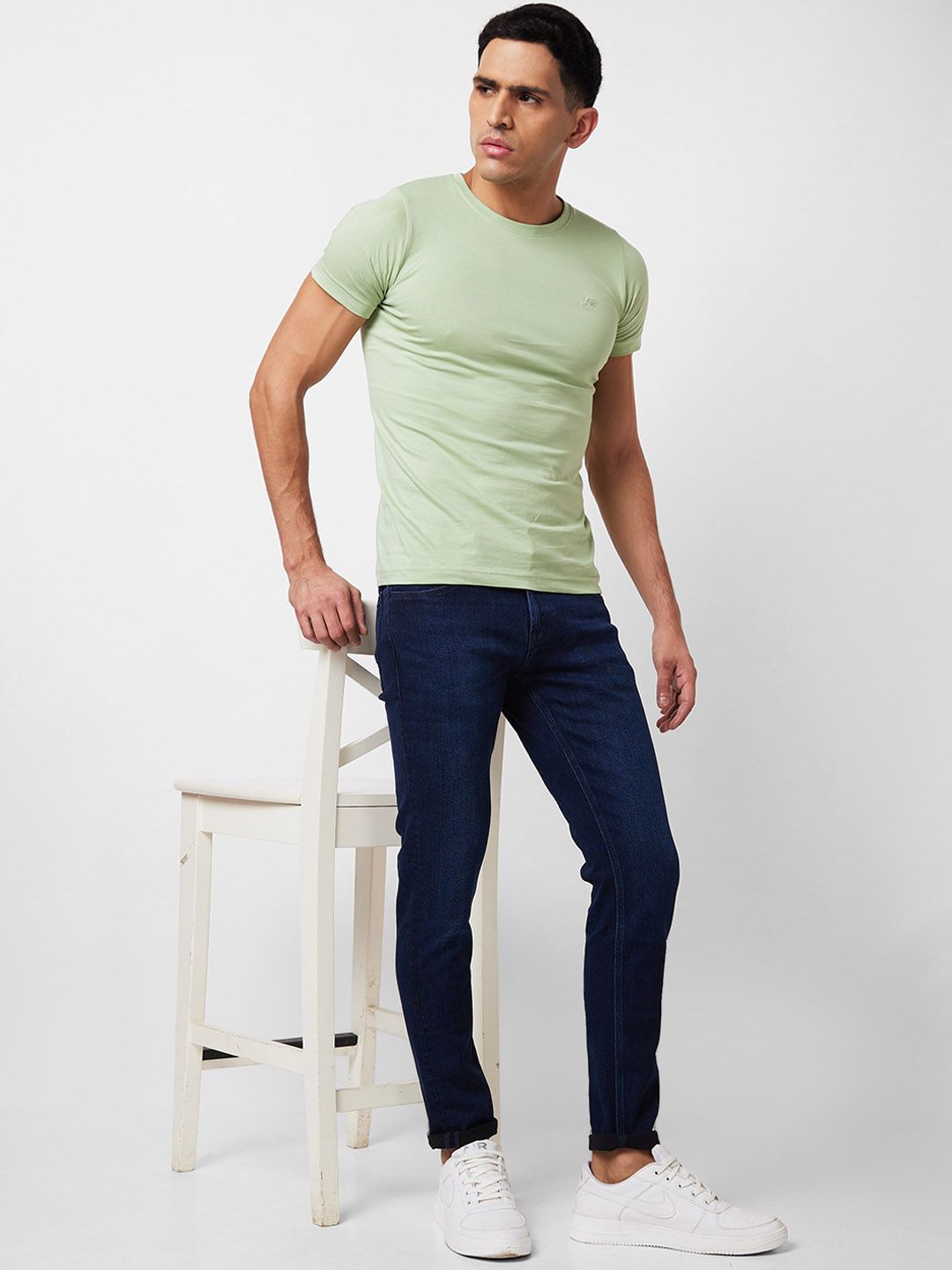 SPYKAR Men Slim Fit Low-Rise Clean Look Whiskers Stretchable Jeans