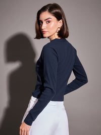 SASSAFRAS V-Neck Long Sleeves Knitted Crop Top