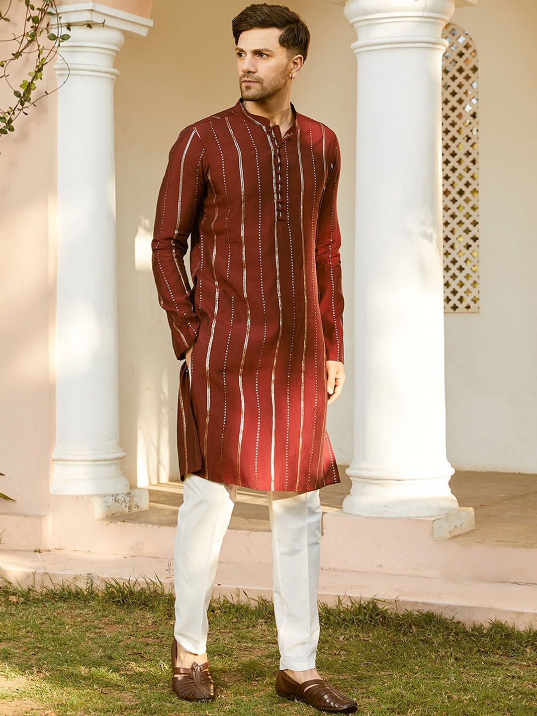 See Designs Mandarin Collar Long Sleeves Sequined Straight Kurta with Pyjama