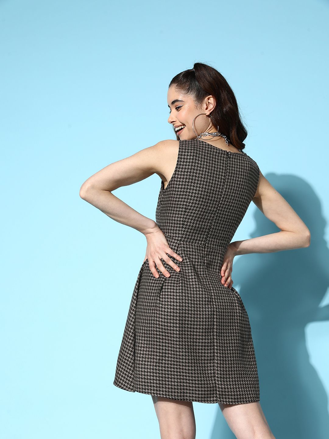 Berrylush Women Black Houndstooth A-Line Mini Dress