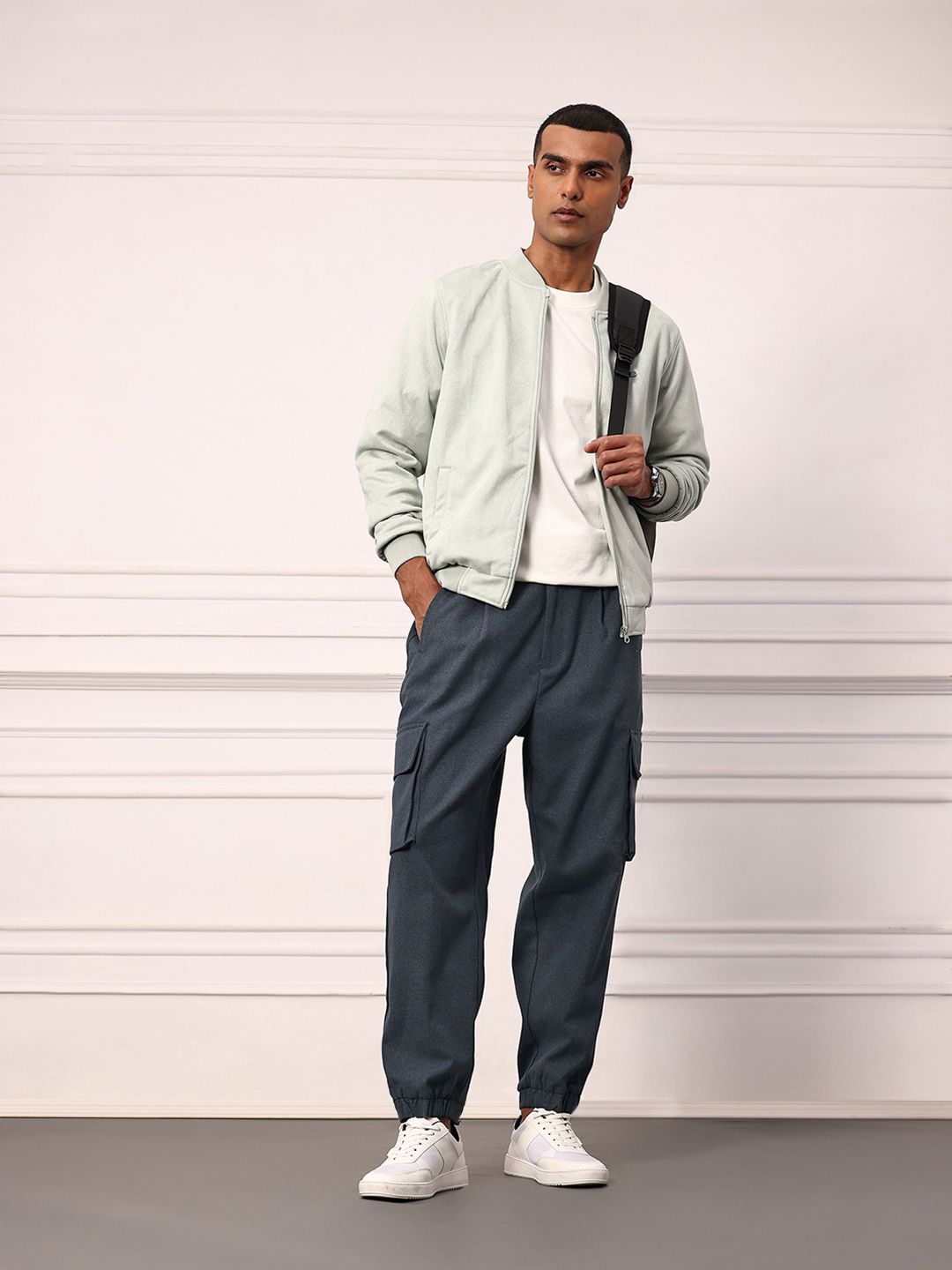 Mr Bowerbird Men Oversized Fit Pleated Cargos