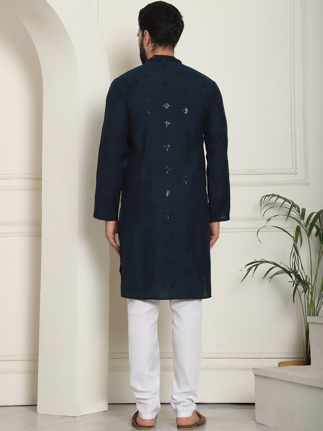 SOJANYA Floral Embroidered Sequinned Cotton Silk Straight Kurta With Churidar