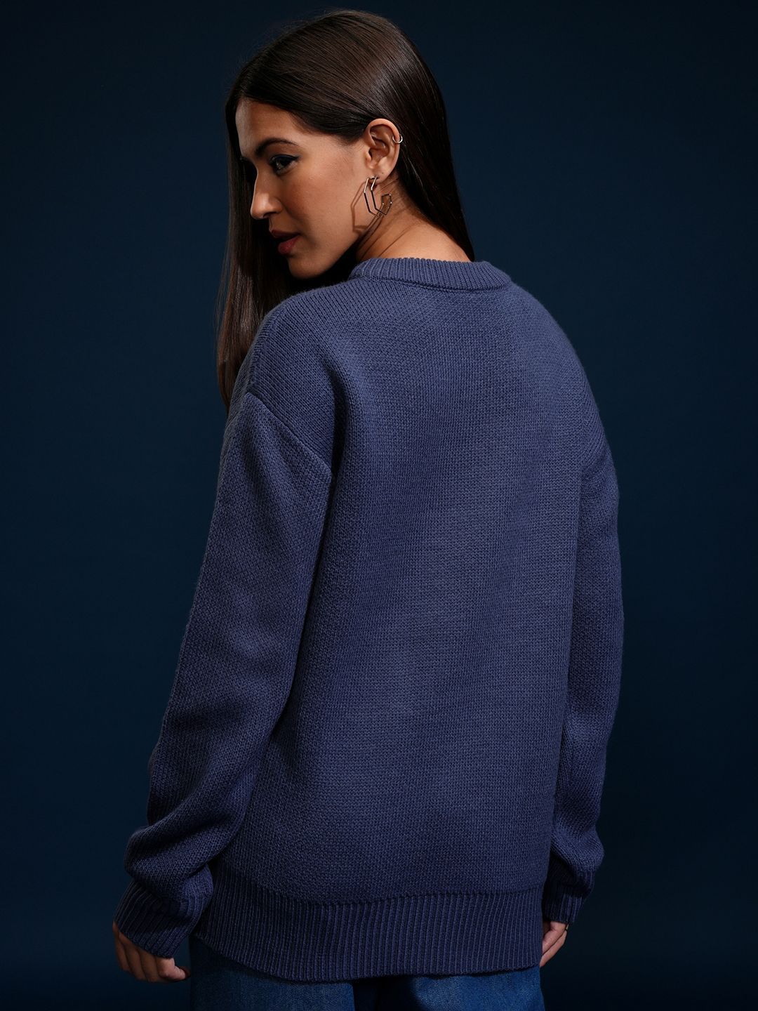 Espyr oleh Tokyo Talkies Wanita Dihiasi Sweater Leher Bulat