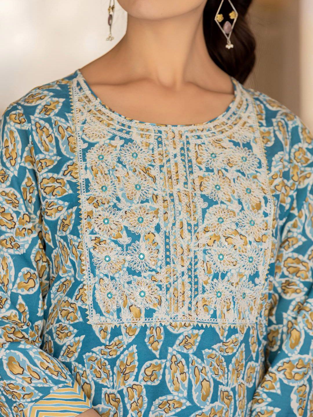 Varanga Floral Printed Regular Thread Work Kurta with Trouser & Dupatta