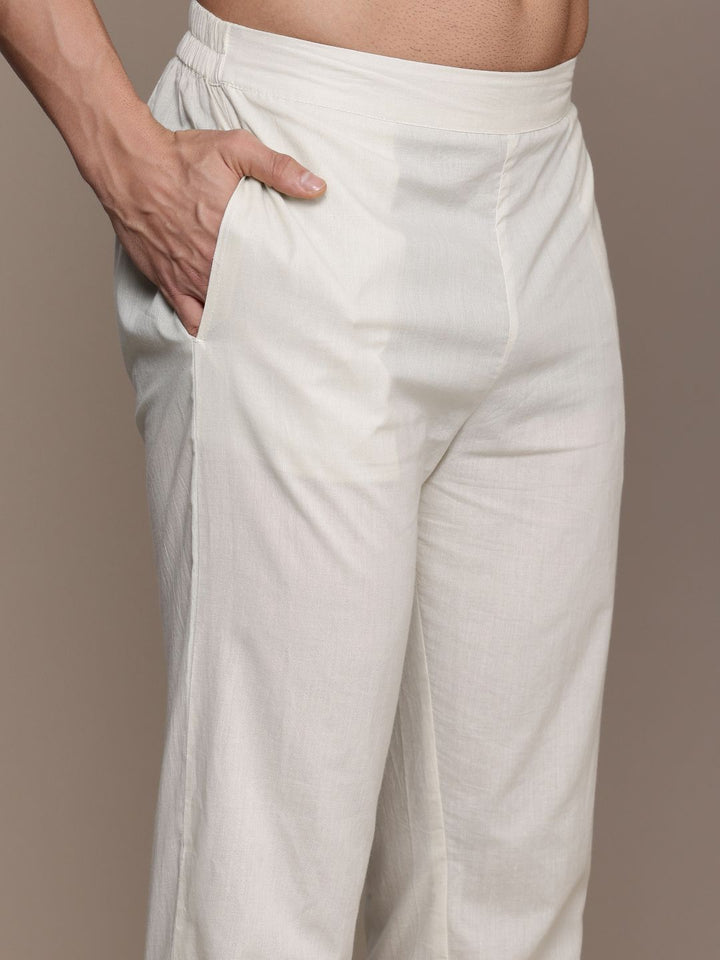 House of Pataudi Floral Printed Regular Jashn Kurta With Trousers