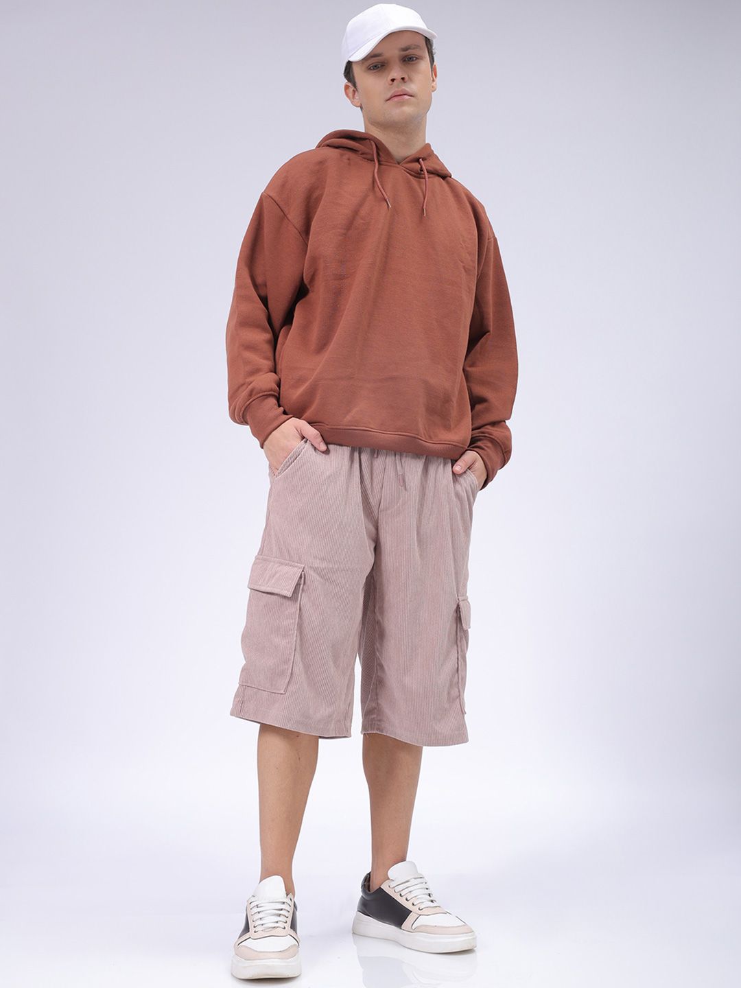 The Indian Garage Co Men Loose Fit Cargo Shorts