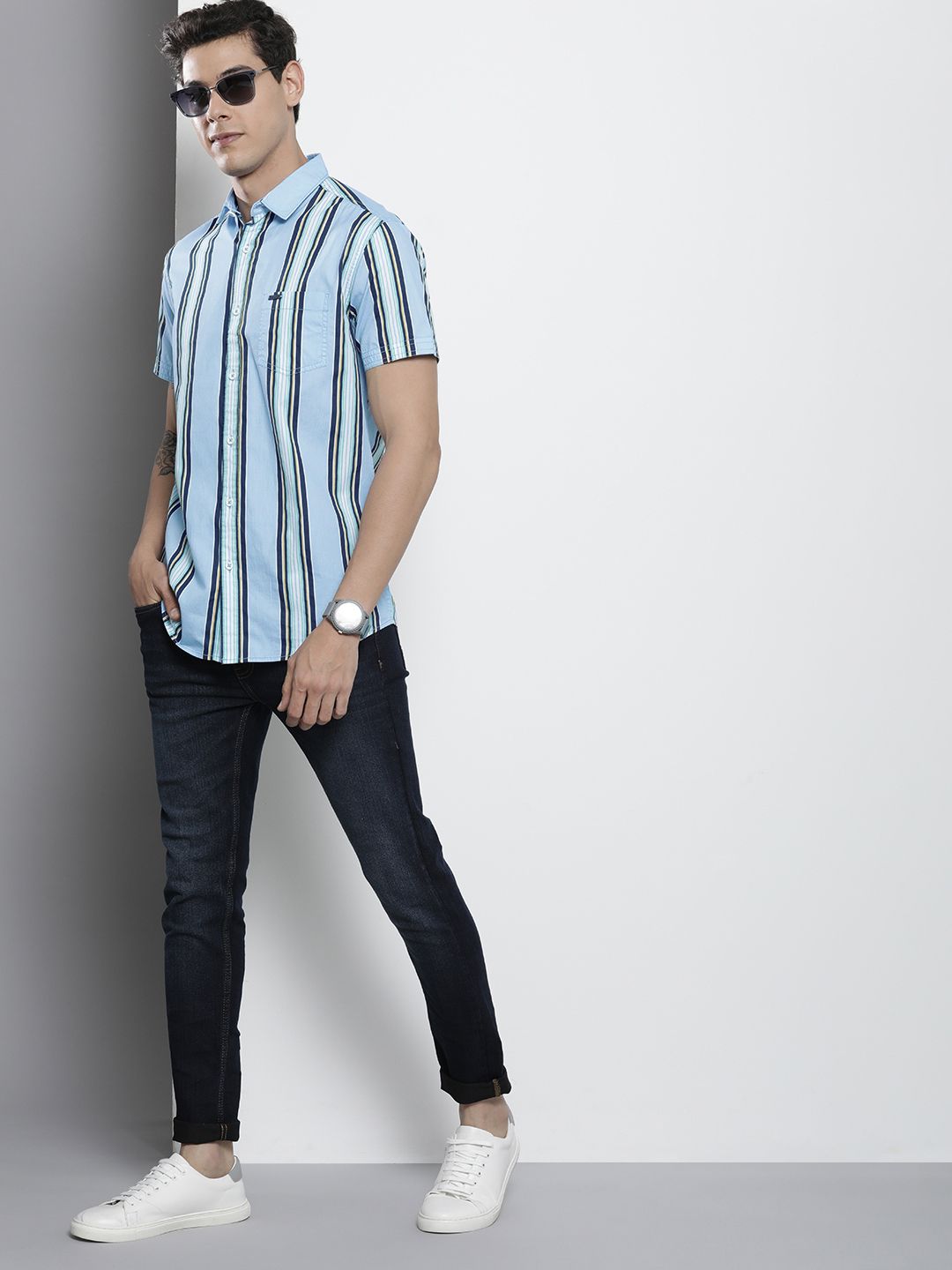 The Indian Garage Co Men Blue & White Striped Cotton Casual Shirt