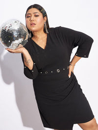 SASSAFRAS Curve Plus Size V-Neck Sheath Dress