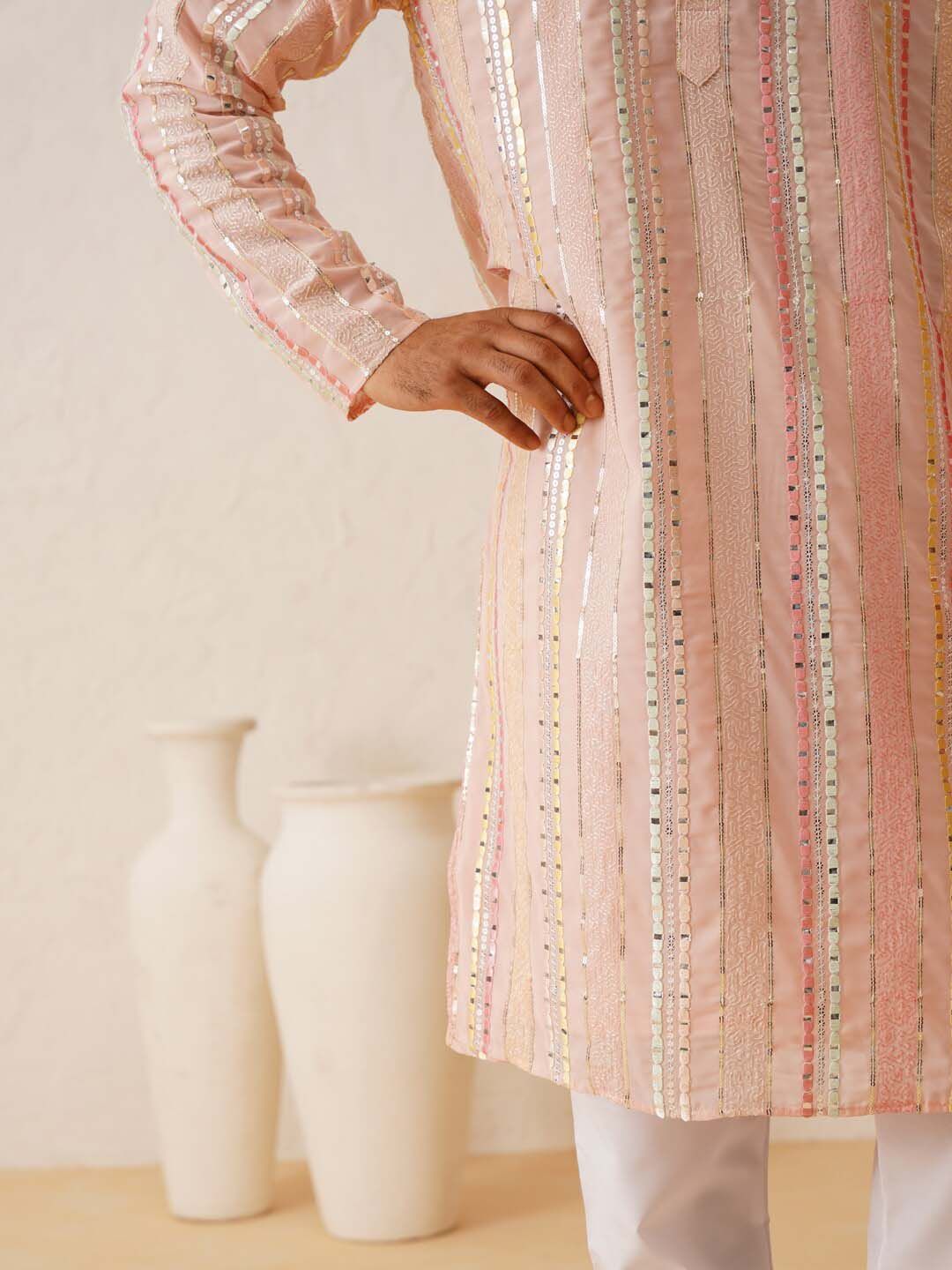 SOJANYA LUXE Kurta Biasa Sulam dengan Piyama