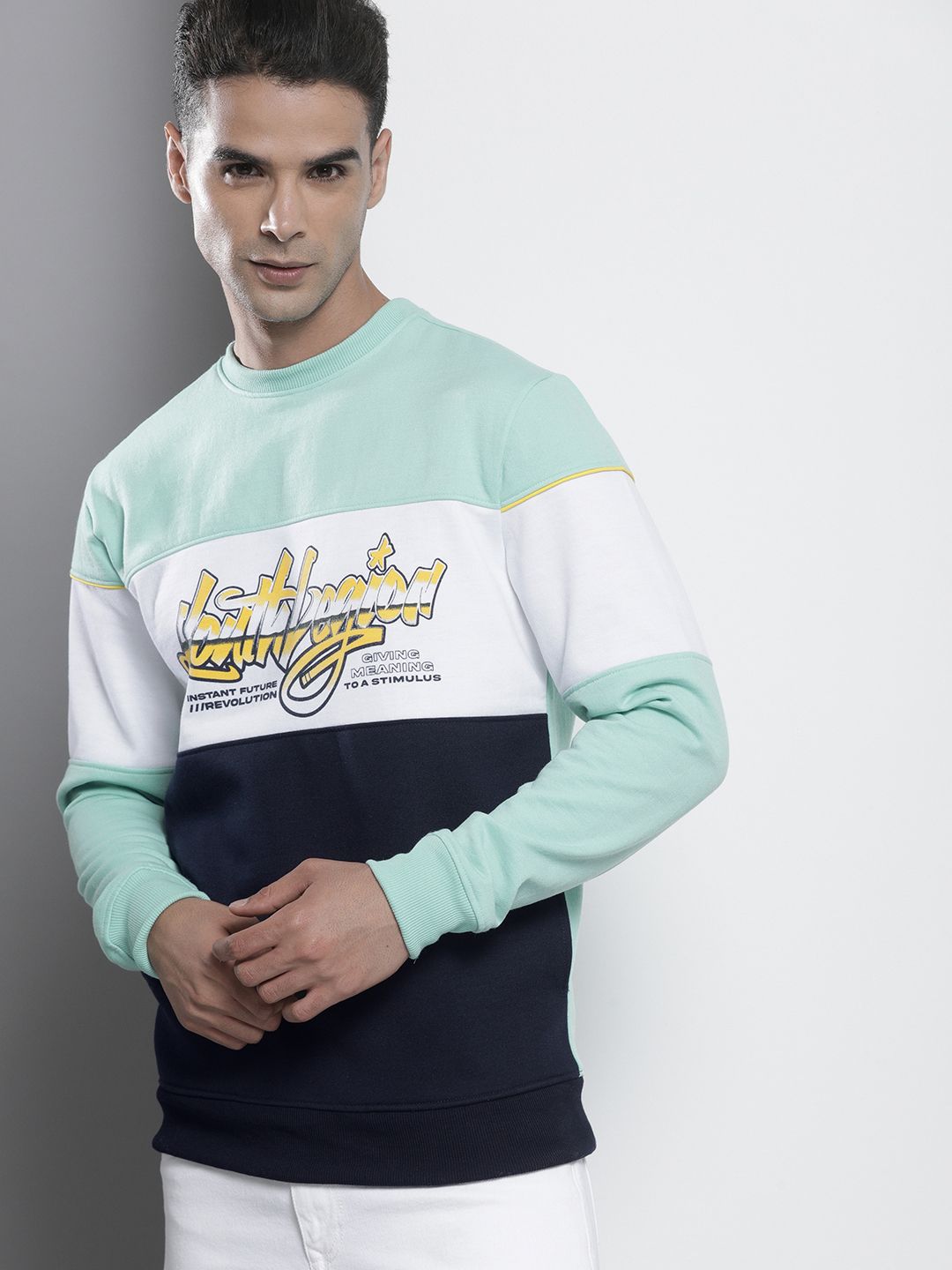 The Indian Garage Co Men Green Printed Sweatshirt