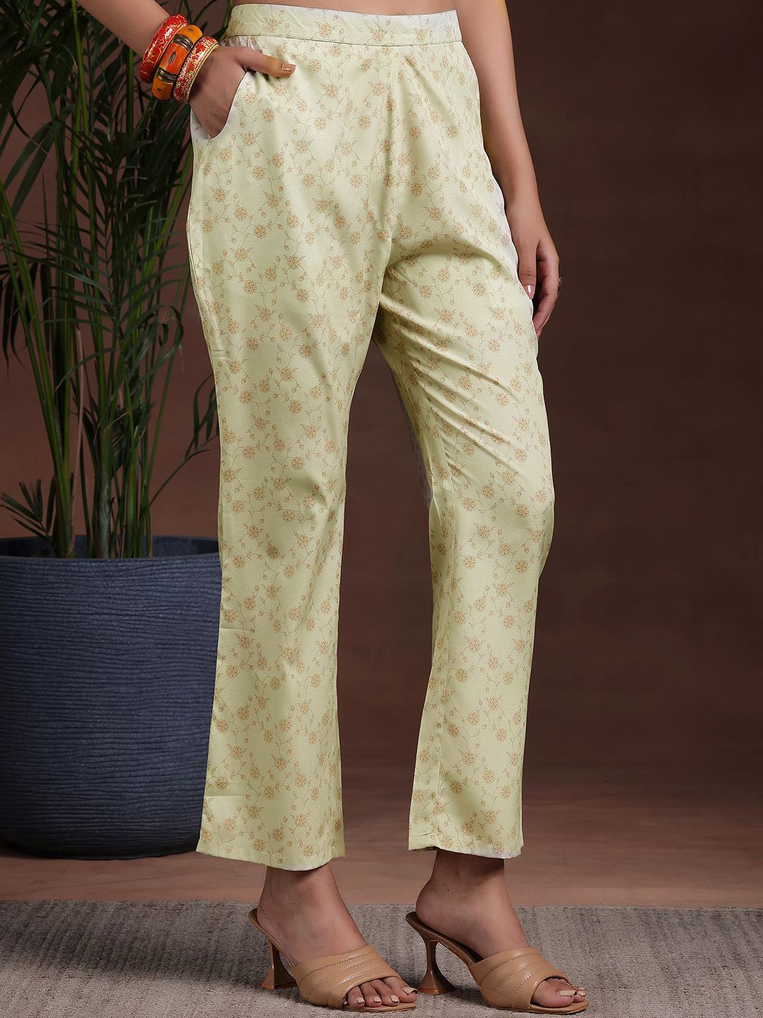 Libas Ethnic Motifs Printed Kurta with Trousers & Dupatta