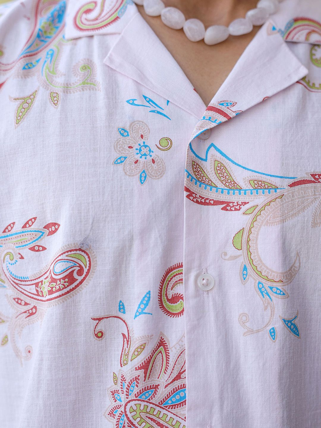 The Indian Garage Co Men Relaxed Fit Indie FLoral Printed Resortwear Shirt
