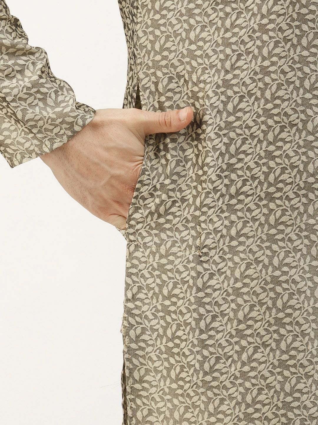 SOJANYA Men Grey Ethnic Motifs Woven Design Kurta with Churidar & Nehru Jacket
