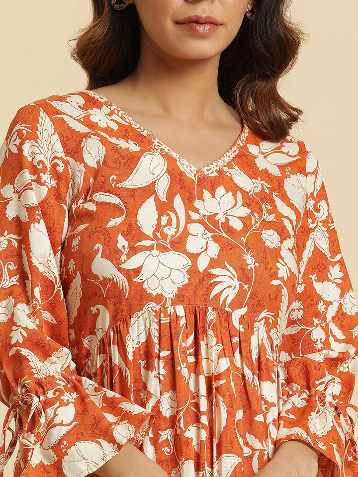 W Floral Printed V-Neck Empire Kurta with Trousers