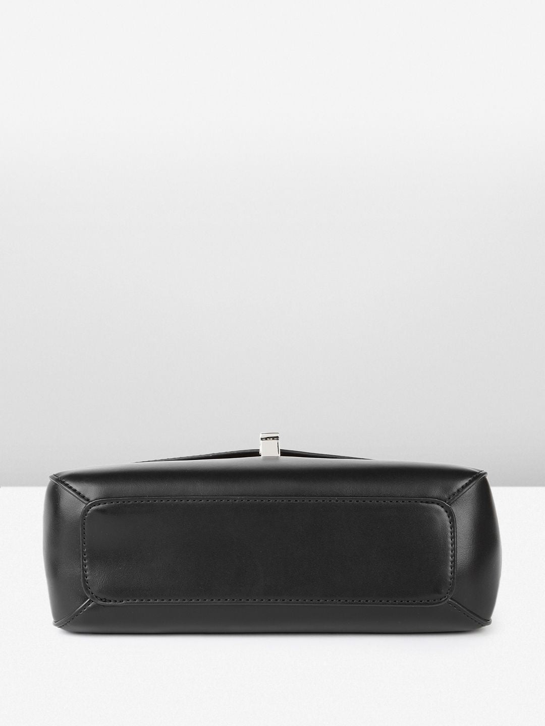 DressBerry Structured Shoulder Bag with Pouch