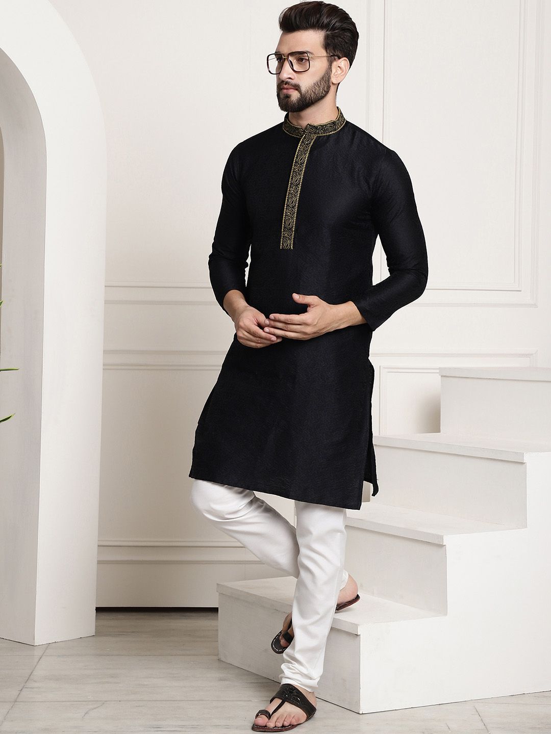SOJANYA Paisley Woven Design Benang Kolar Mandarin Berfungsi Kurta Lurus