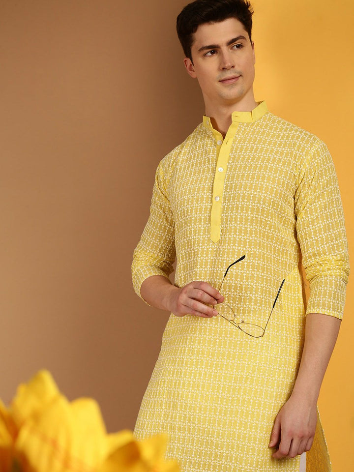 SOJANYA Motif Etnik Bersulam Kolar Katun Murni Kurta