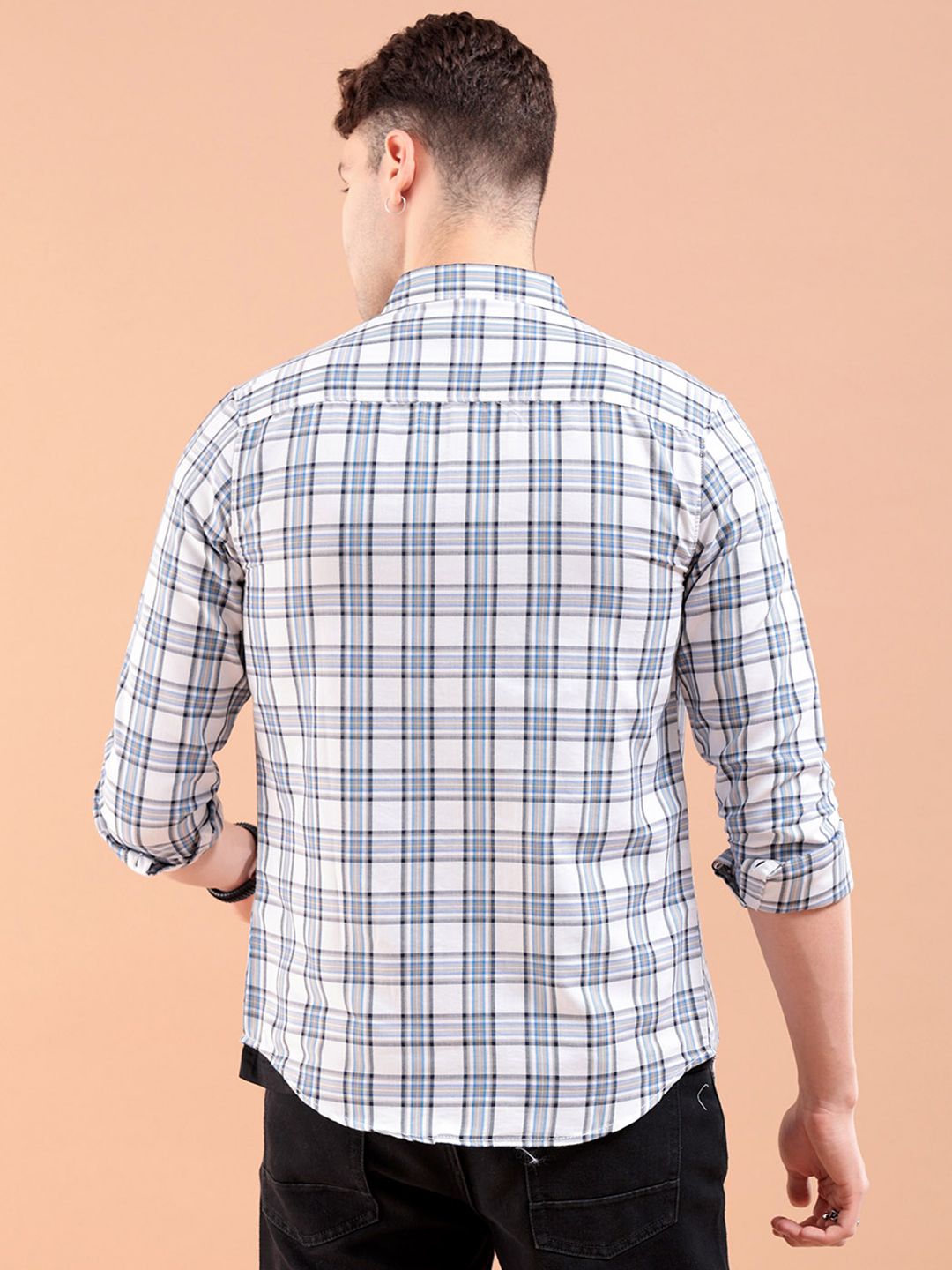 The Indian Garage Co Men White & Blue Gingham Checked Pure Cotton Casual Shirt