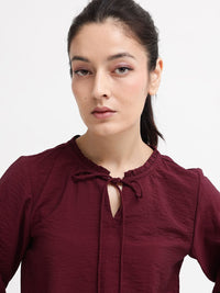 RAREISM Solid Tie-Up Neck Top