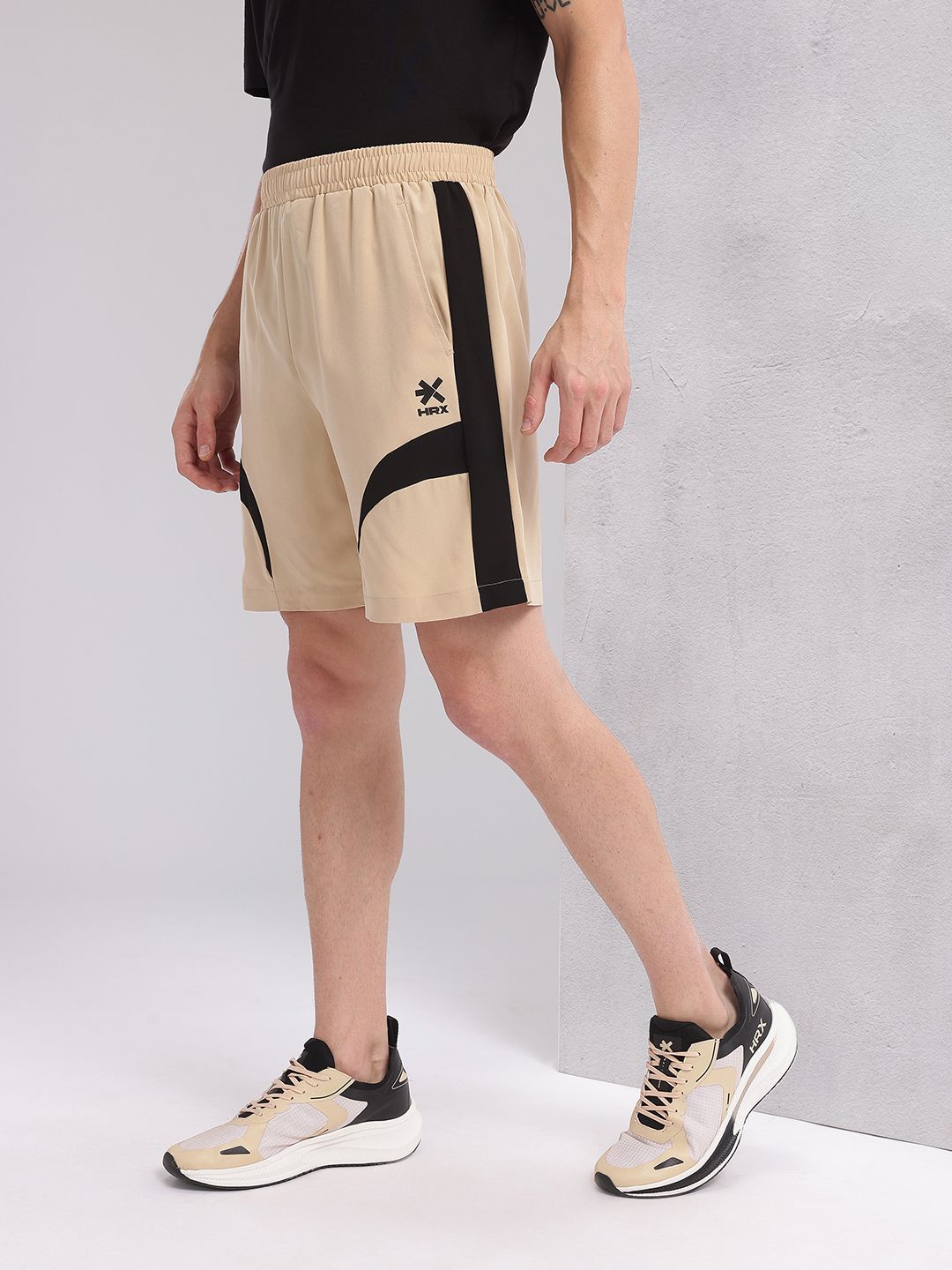 HRX by Hrithik Roshan Men Lifestyle Side Striped Shorts