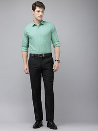 Park Avenue Pure Cotton Slim Fit Tropical Printed Opaque Formal Shirt