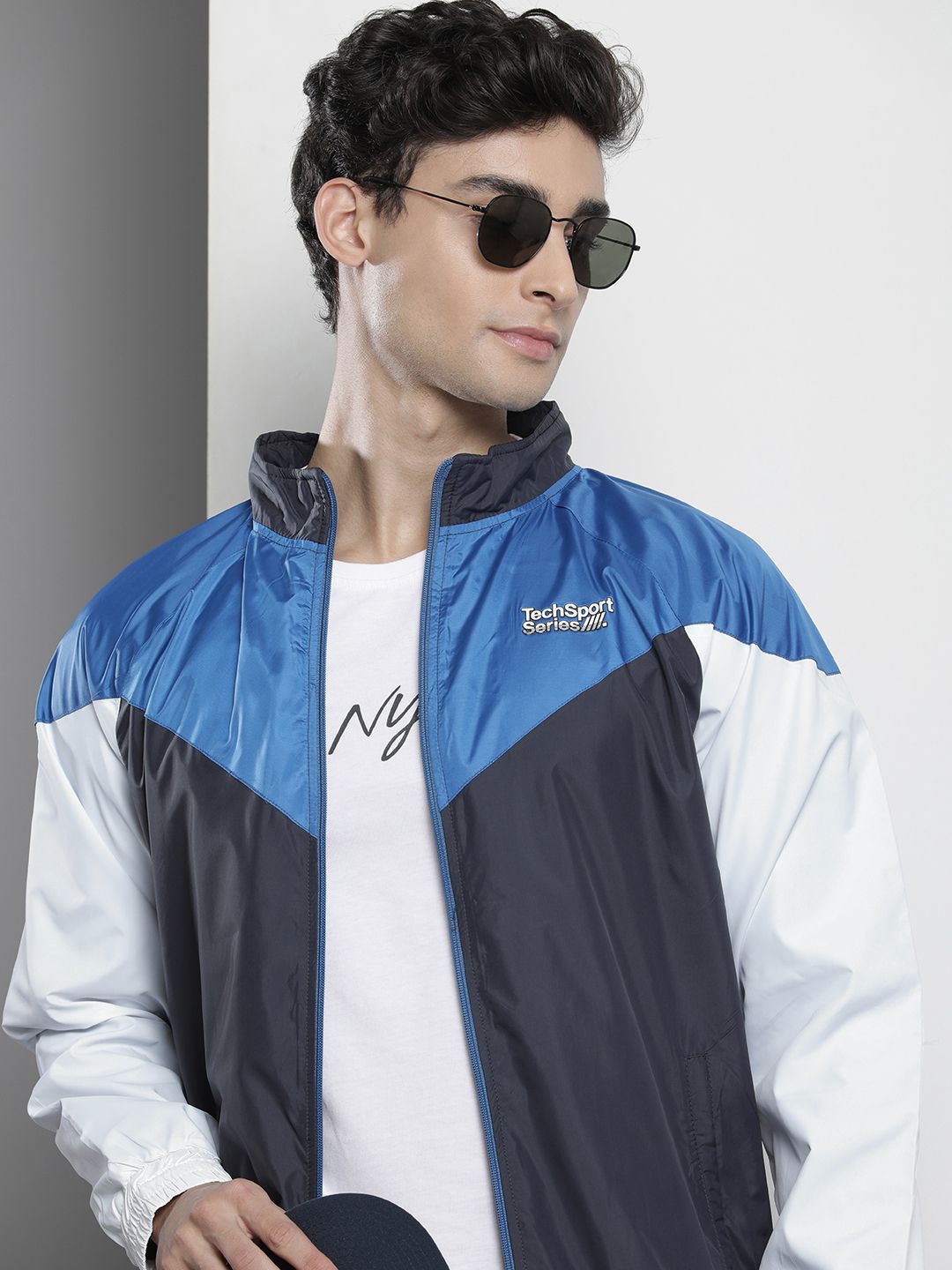 The Indian Garage Co Men Blue & White Colourblocked Windcheater Jacket