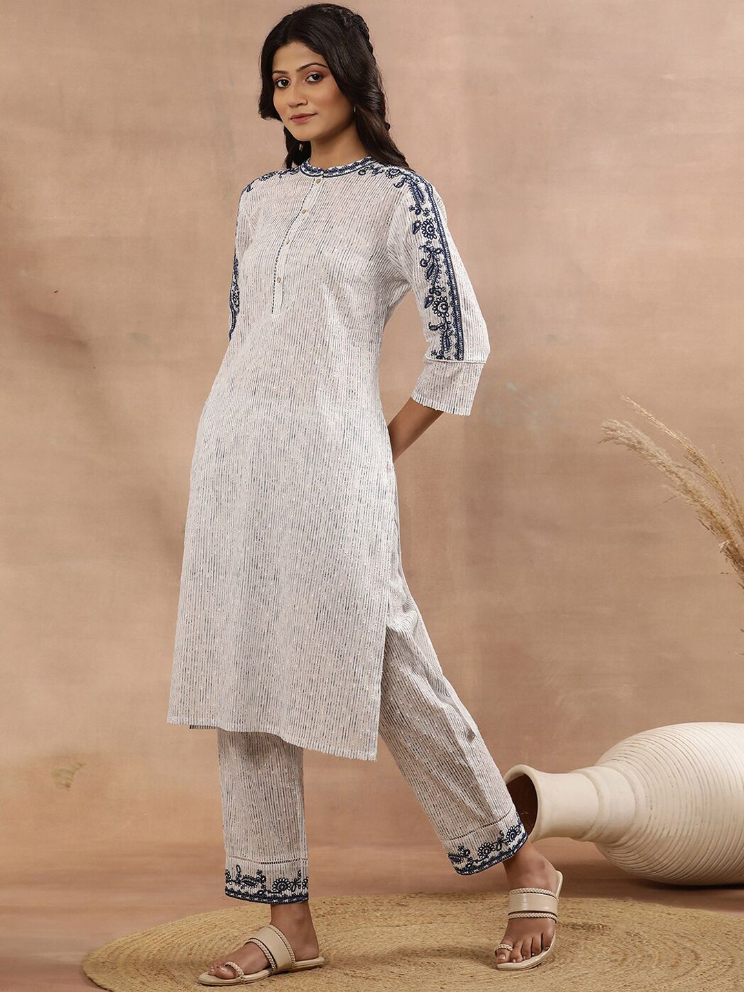 W Striped Thread Work Mandarin Collar Pure Cotton Kurta with Trousers